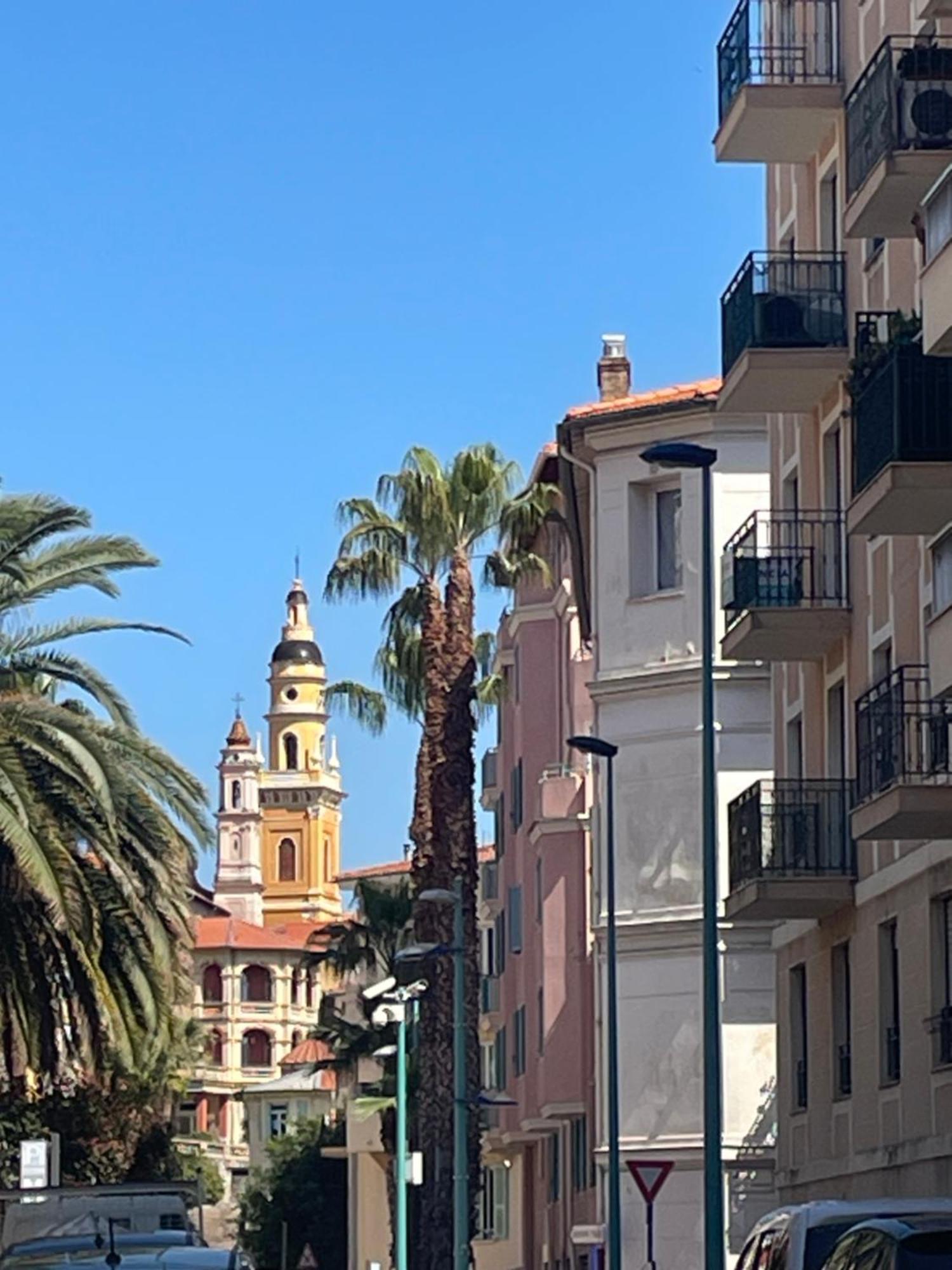 Royal Plazza, Beau T2 Centre Ville, Parking Menton Exteriör bild